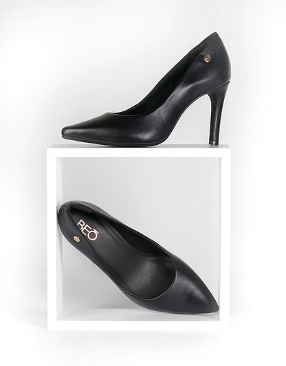 Stiletto Negro