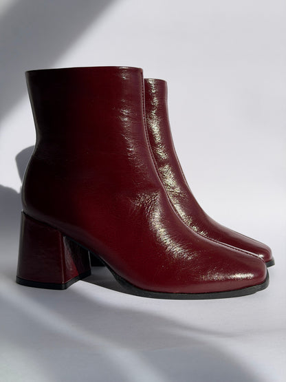 Botines Simone Burdeos