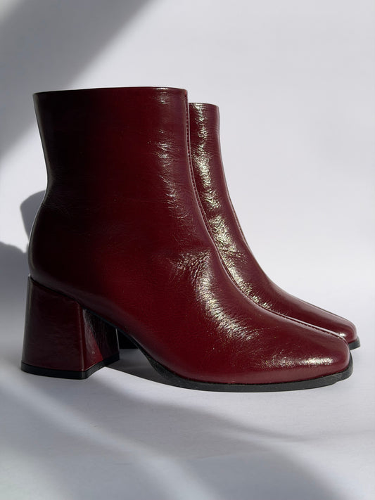 Botines Simone Burdeos