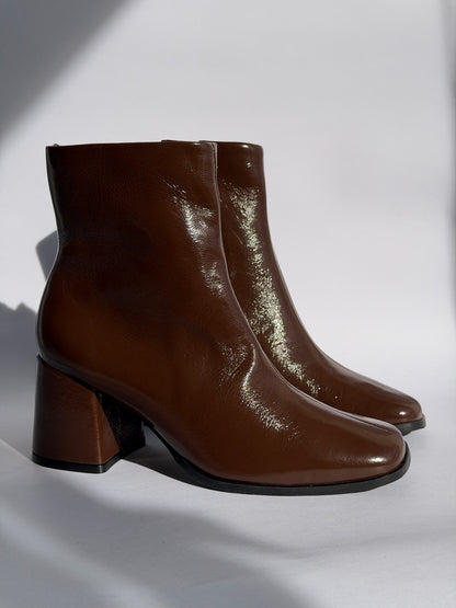 Botines Simone Marrón