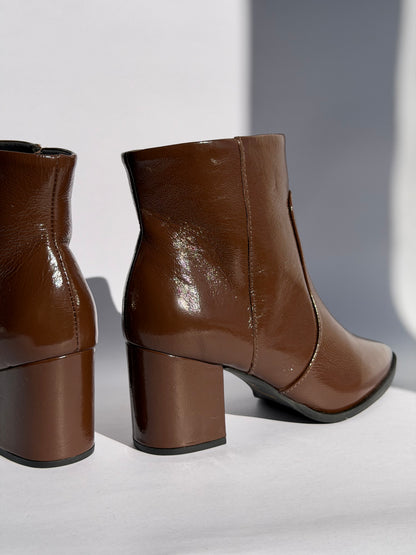 Botines Frida Marrón