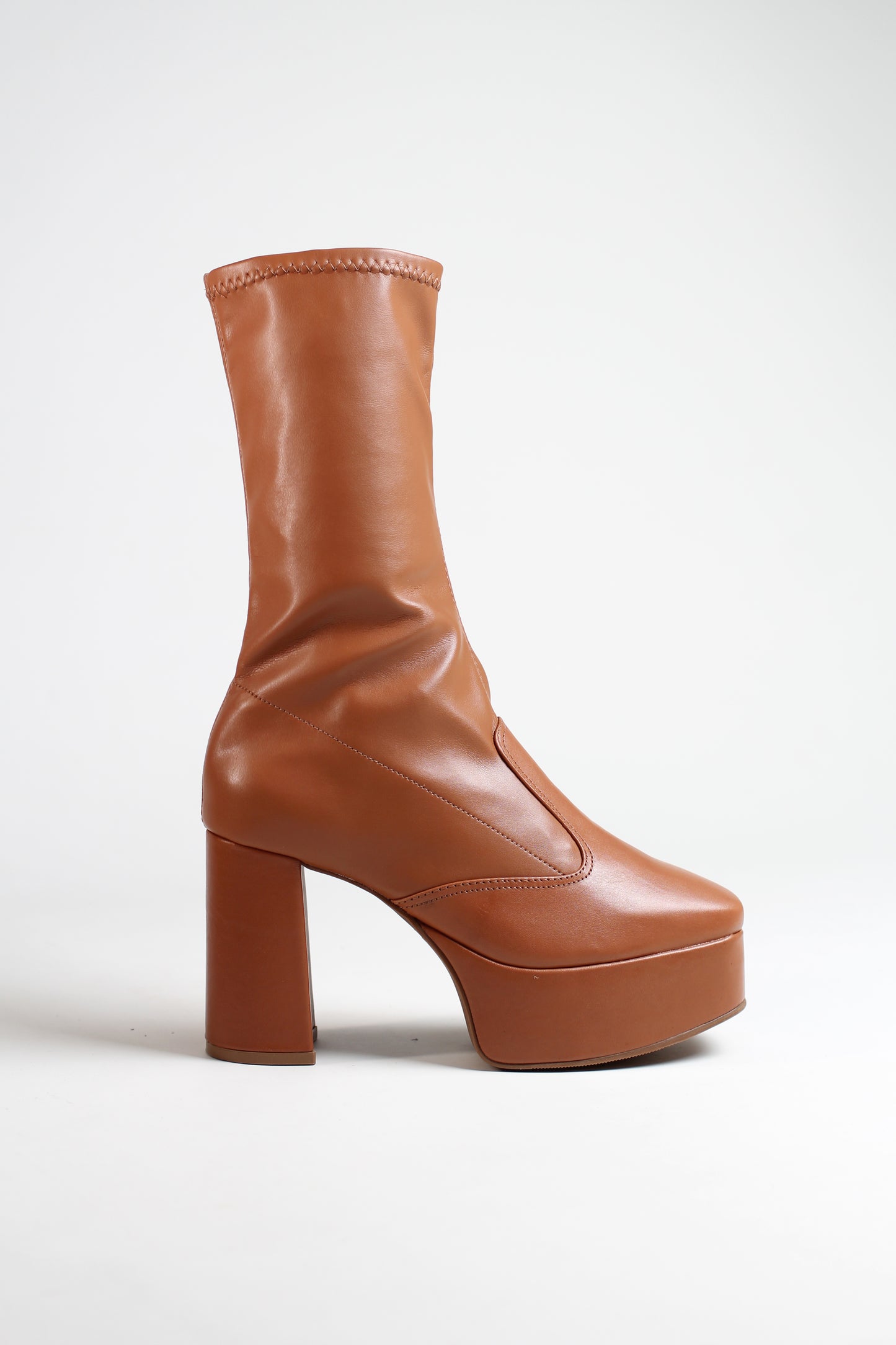 Botin Penelope Camel