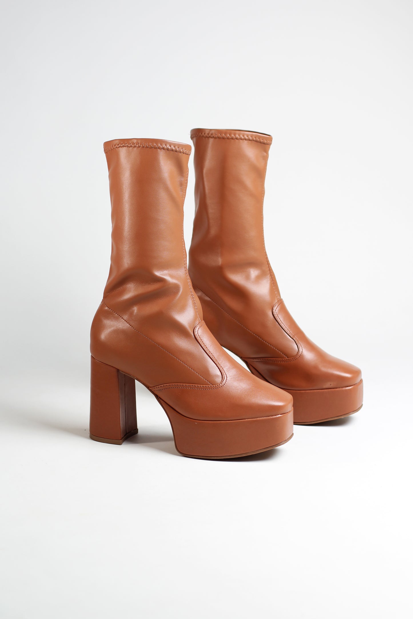 Botin Penelope Camel